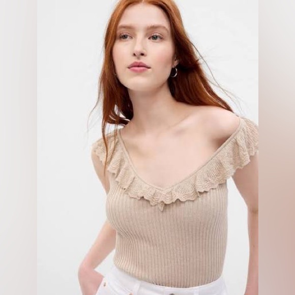 GAP Beige/Tan Ruffle Rib Sweater Tank Top - Picture 2 of 4